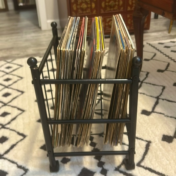 1970 Vinyl Record Storage - Picture 2 of 5